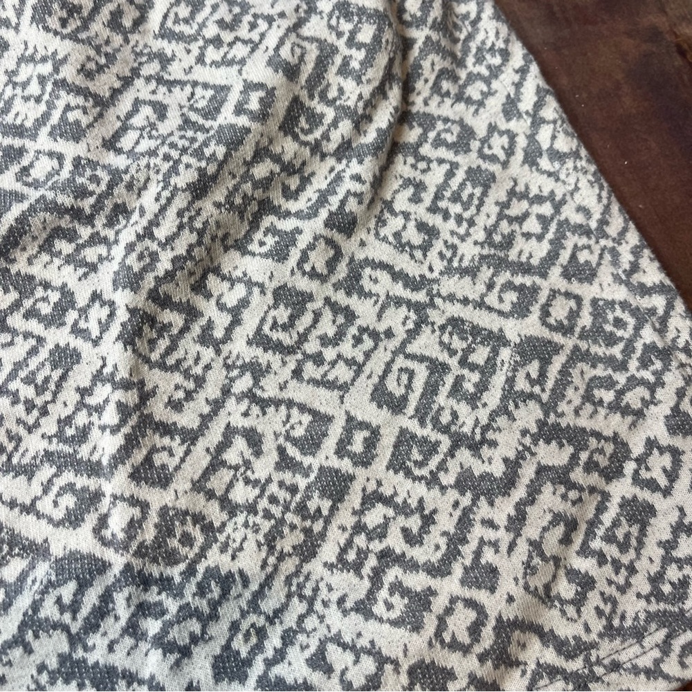 Loft skirt size medium. - Picture 4 of 6
